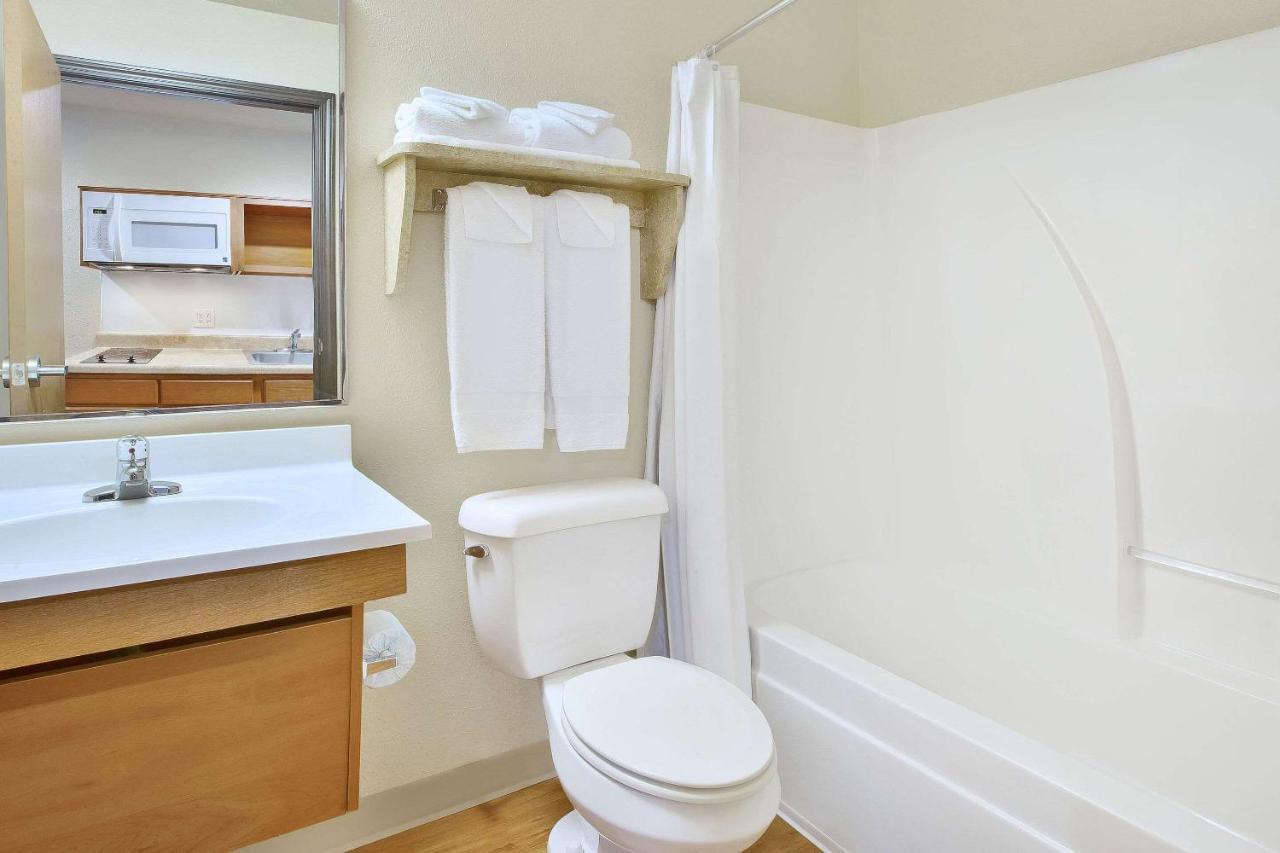 Woodspring Suites Columbus Urbancrest Гров Сити Экстерьер фото
