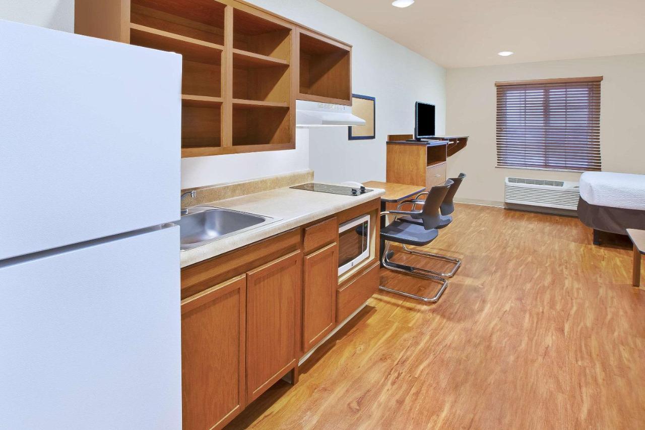 Woodspring Suites Columbus Urbancrest Гров Сити Экстерьер фото