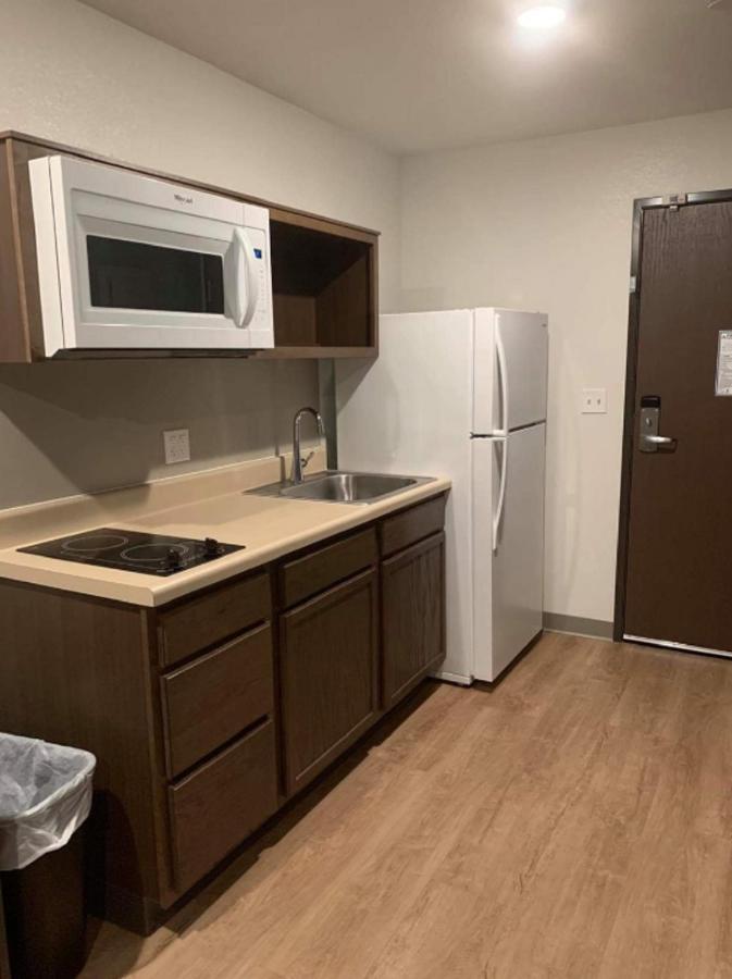 Woodspring Suites Columbus Urbancrest Гров Сити Экстерьер фото