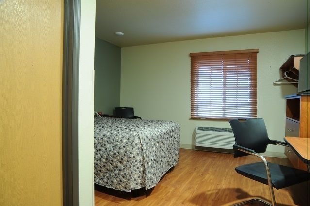 Woodspring Suites Columbus Urbancrest Гров Сити Номер фото